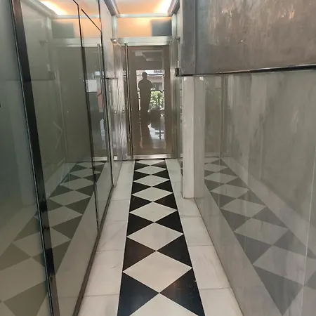 En Carrera Oficial Semana Santa Appartement *